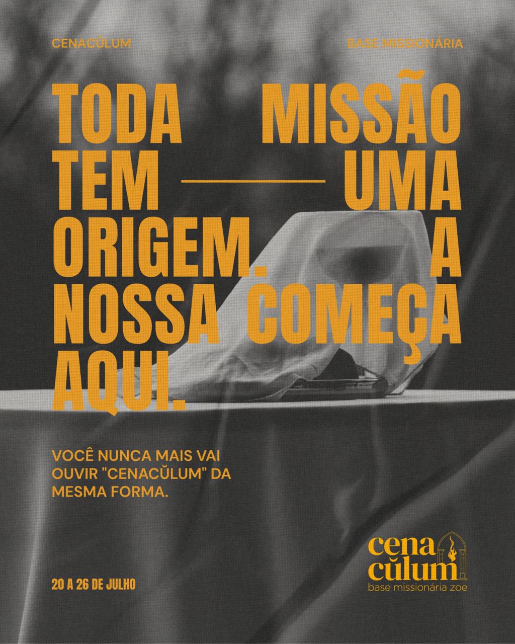 Jovens reunidos em imagem institucional do Cenaculum